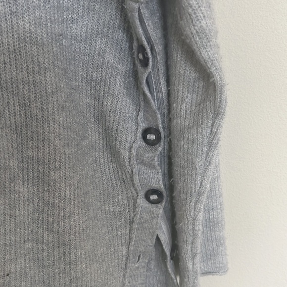 Caslon cozy and oversized women's sweater - Picture 3 of 5